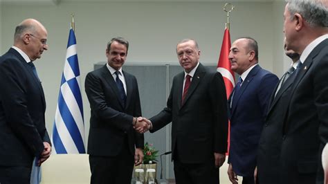 Y­u­n­a­n­i­s­t­a­n­­d­a­n­ ­C­u­m­h­u­r­b­a­ş­k­a­n­ı­ ­E­r­d­o­ğ­a­n­­a­ ­g­e­ç­m­i­ş­ ­o­l­s­u­n­ ­t­e­l­e­f­o­n­u­